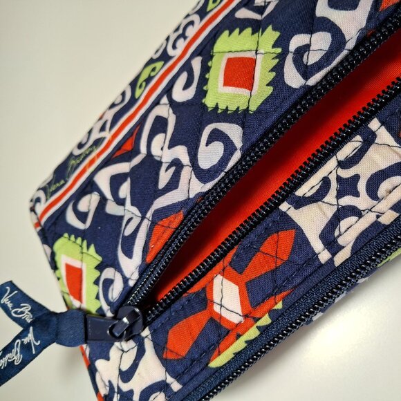 Vera Bradley Quilted Fabric Twist Lock Wallet - Picture 5 of 11